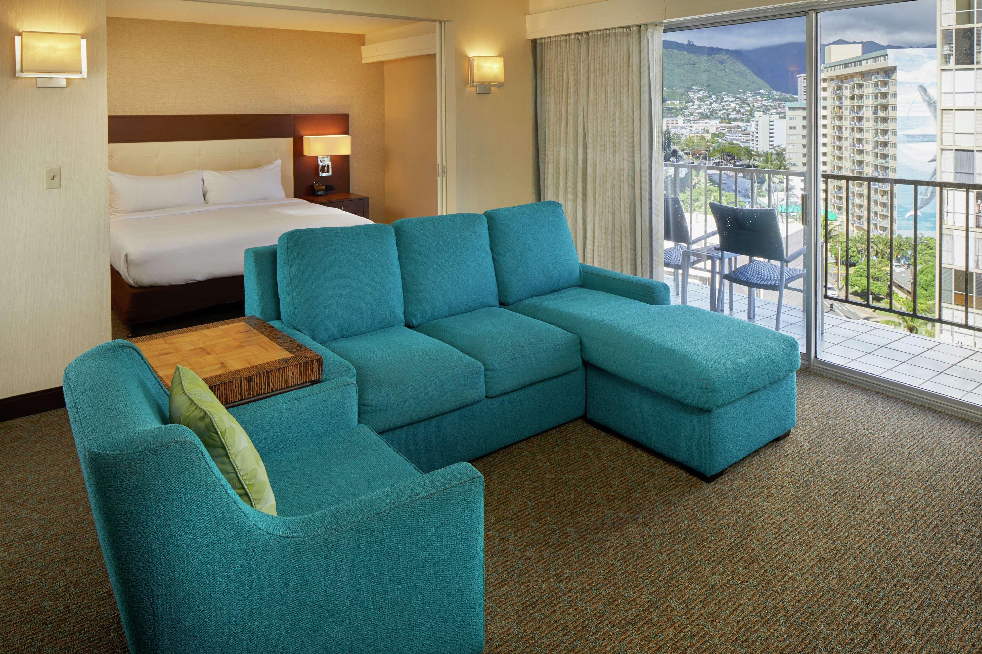 Holiday Inn Express Waikiki By Ihg Honolulu Exteriör bild
