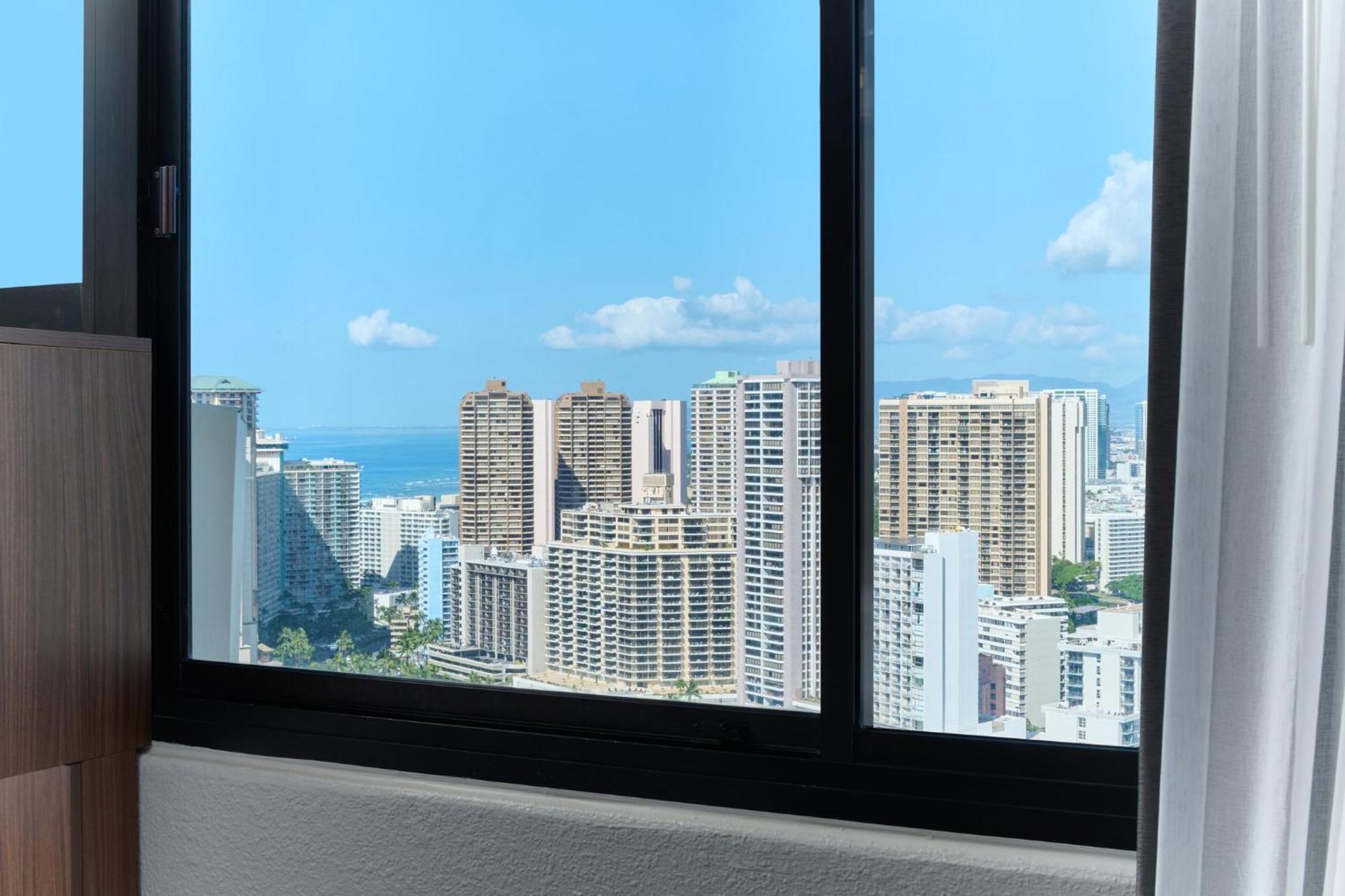 Holiday Inn Express Waikiki By Ihg Honolulu Exteriör bild